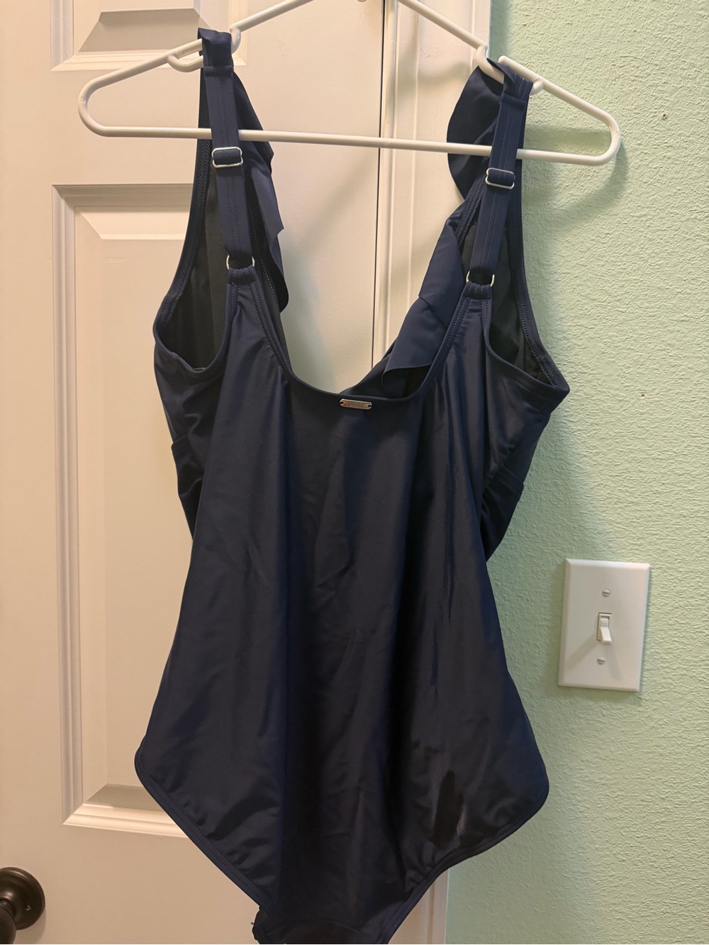 DKNY Women’s Navy Ruffle Plunge Tummy Control one piece swimsuit NWT Size 12 - Picture 8 of 14